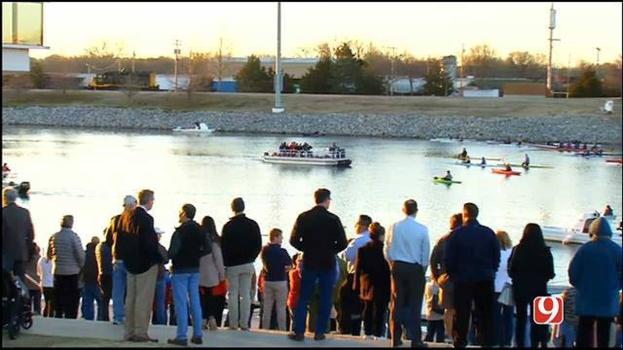 Chesapeake Boathouse Holds Sunrise Memorial In Honor Of Aubrey McClendon