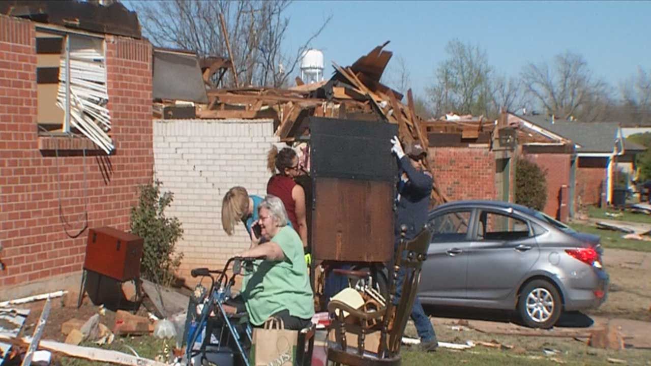 Man Charged For Swindling Elderly Couple After 2015 Moore Tornado