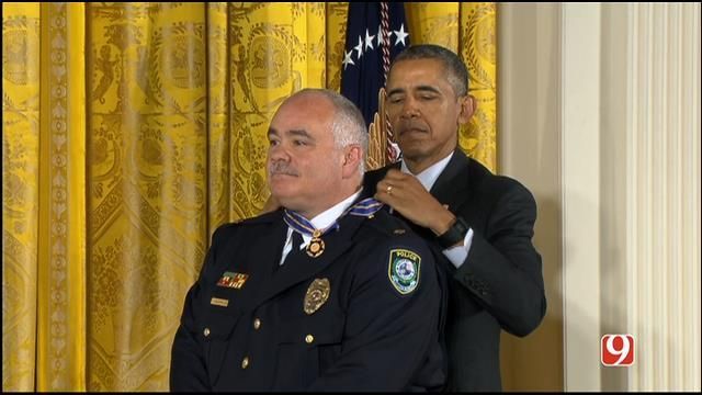 Midwest City Officer Awarded With Medal Of Valor At White House