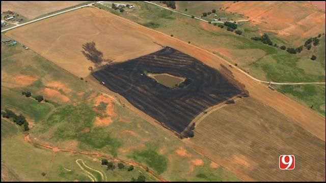 Firefighters Put Out Grass Fire Near Union City
