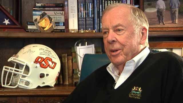 T. Boone Pickens Tweets About Suffering Minor Stroke