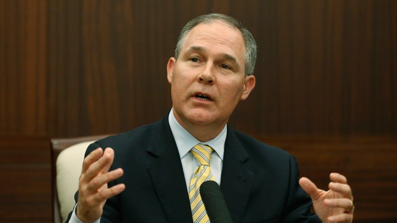 Emails Show Former Oklahoma AG Scott Pruitt In Frequent Contact With Fossil Fuel Industry