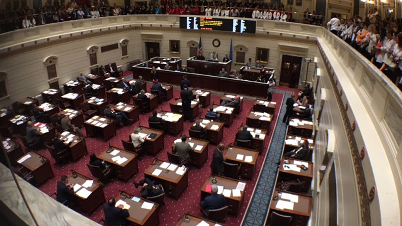 Senate Passes REAL ID Bill 35-11