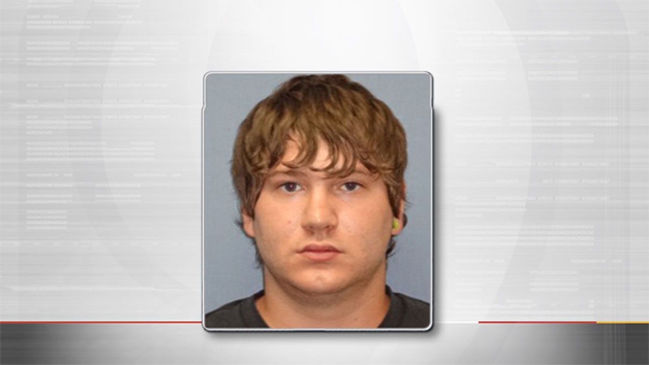 Attorney For OKC Bomb Plot Suspect Withdraws Request For Competency Hearing