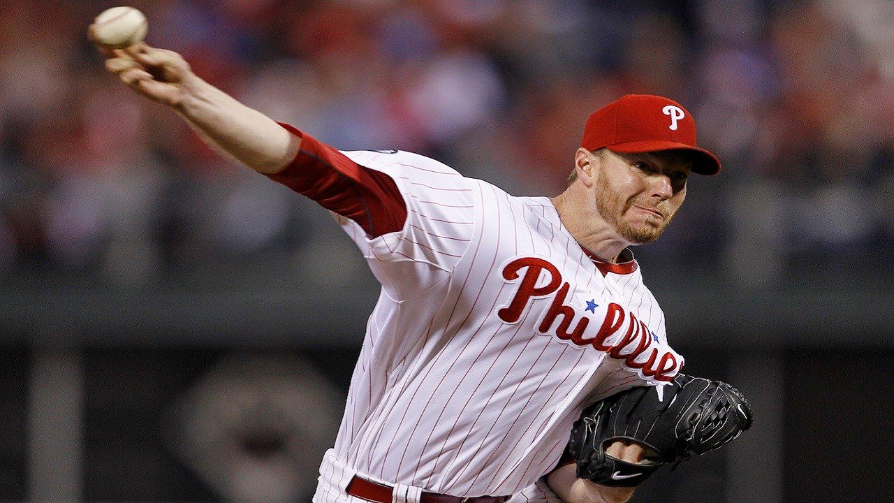 Former Major League Baseball Pitcher Roy Halladay Killed In Plane Crash