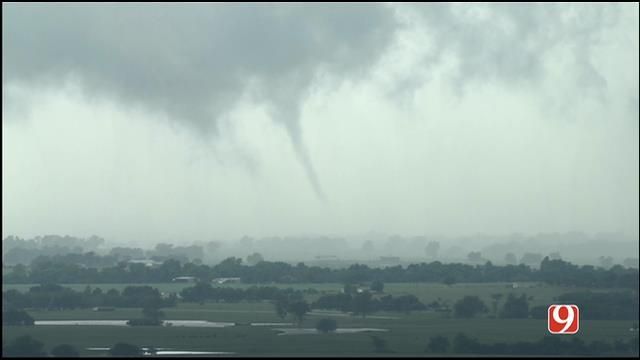 Multiple Tornadoes Touch Down Around Oklahoma