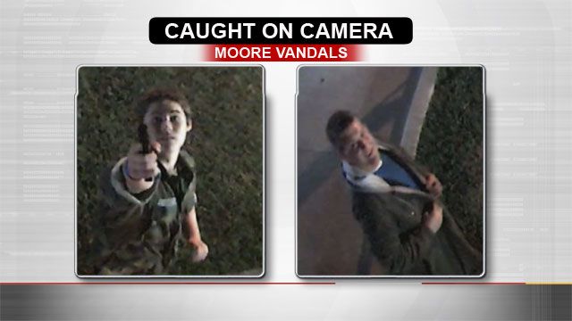 Police Search For Teens Caught On Camera Vandalizing Moore Business