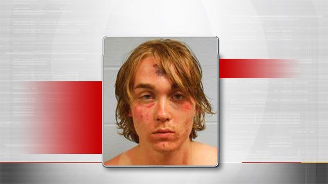 Citizens Help Stillwater Officer Subdue Drugged-Out Suspect During Arrest