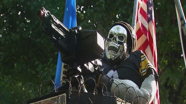 Parents Not Too Happy About Zombies At Edmond's LibertyFest Parade