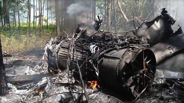 F-16 And Cessna Collide, Crash Near S.C. Highway
