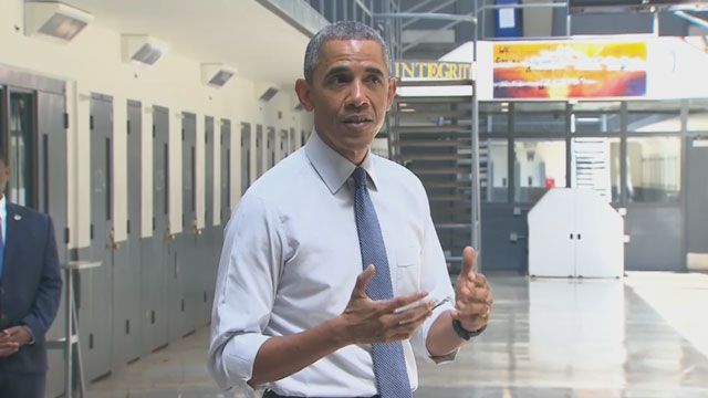 President Obama Caps Oklahoma Visit With Historic Tour Of El Reno Prison