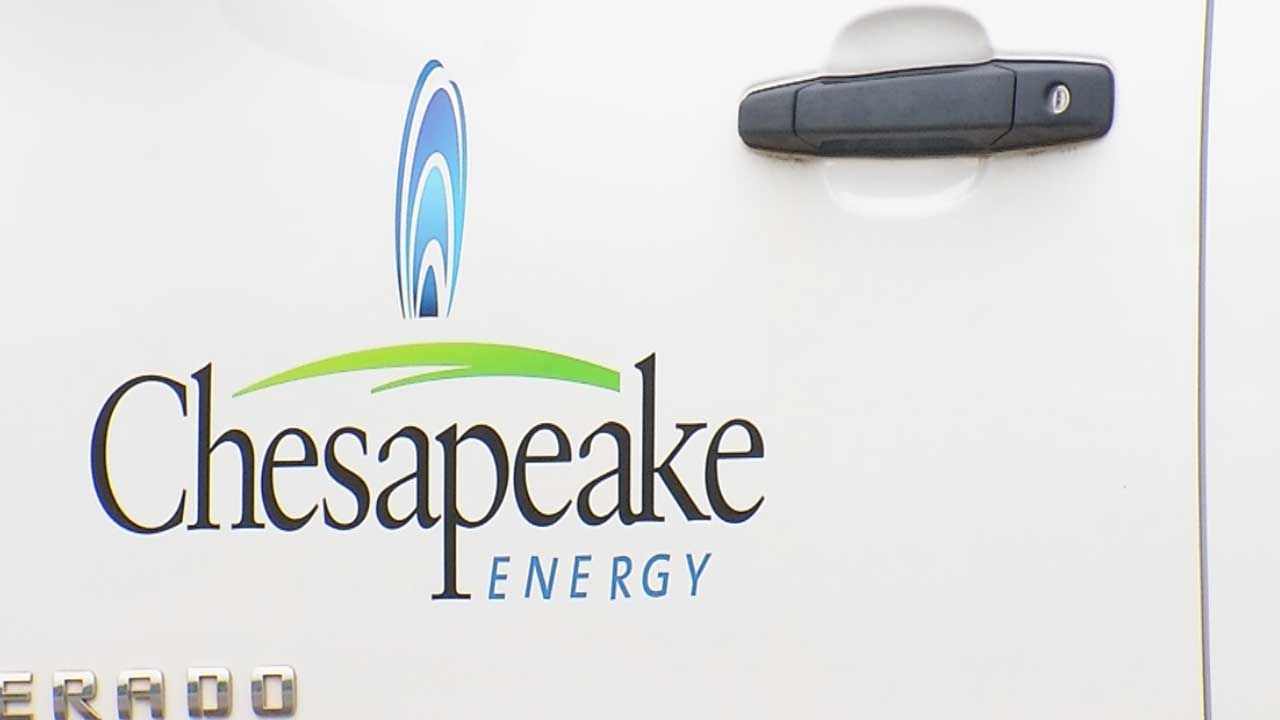 Chesapeake Employee Robbed After He Pulled Over To Help Fix Broken Down Car