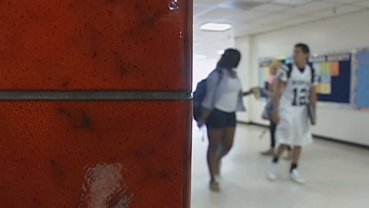 Oklahoma Watch: Graduation Rates Dropping Across Oklahoma