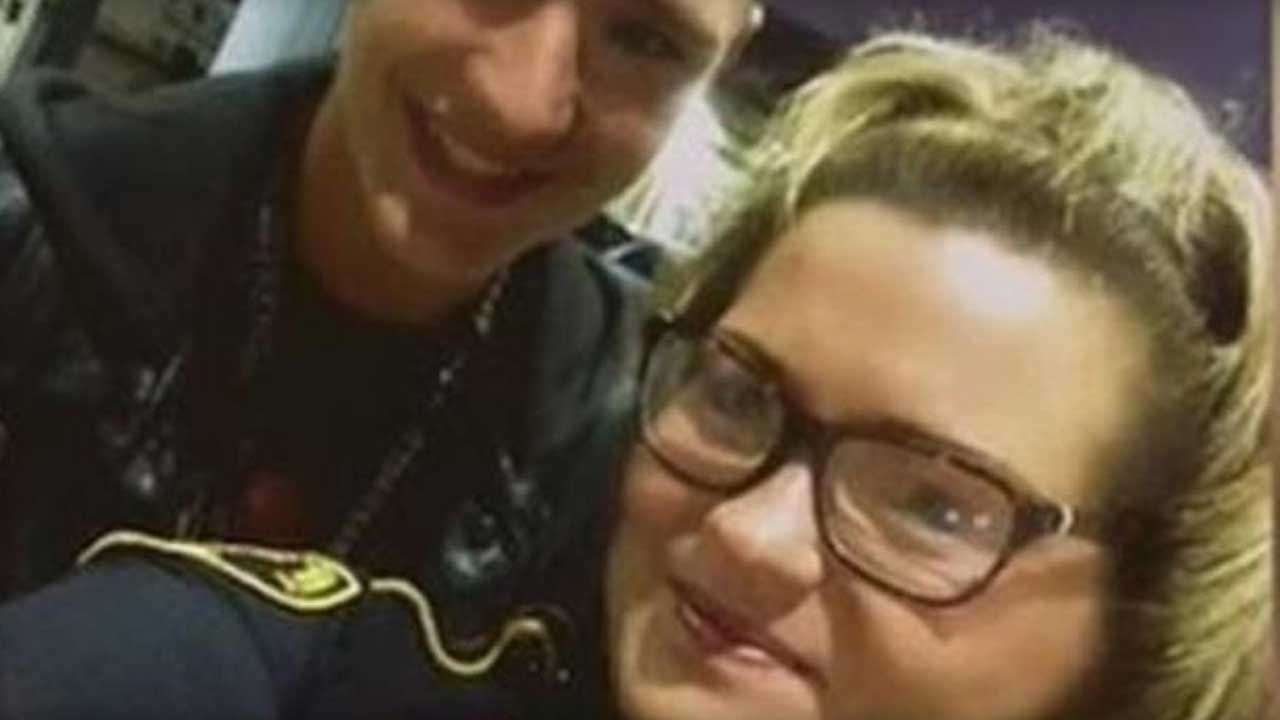 Selfie After Teen's Act Of Kindness Toward Cop Goes Viral