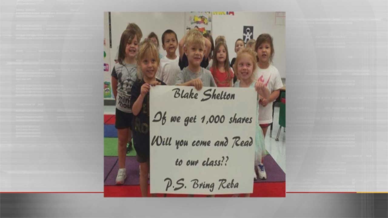Photo Of OK Students Asking Blake Shelton To Read To Their Class Goes Viral