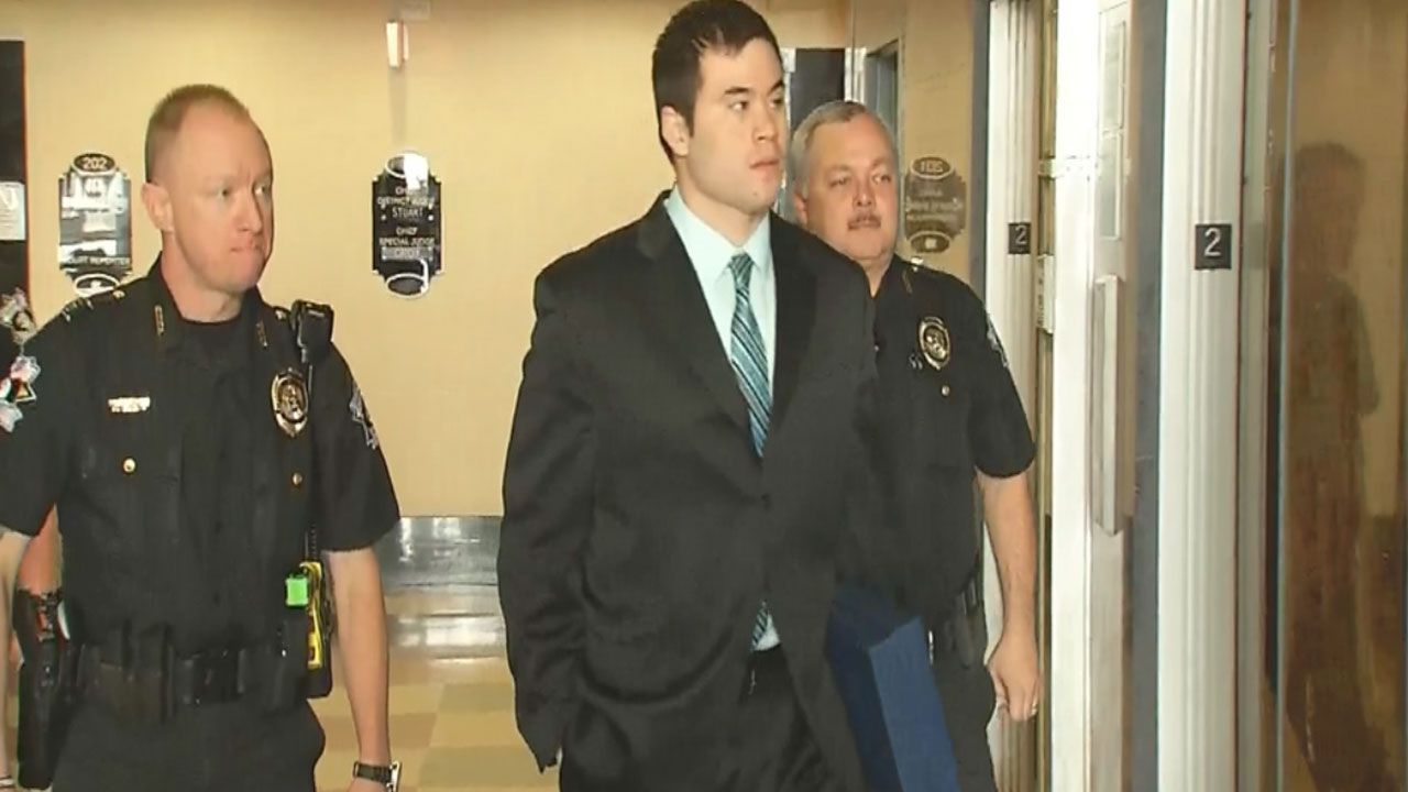 Jurors Resume Deliberations In Daniel Holtzclaw Trial