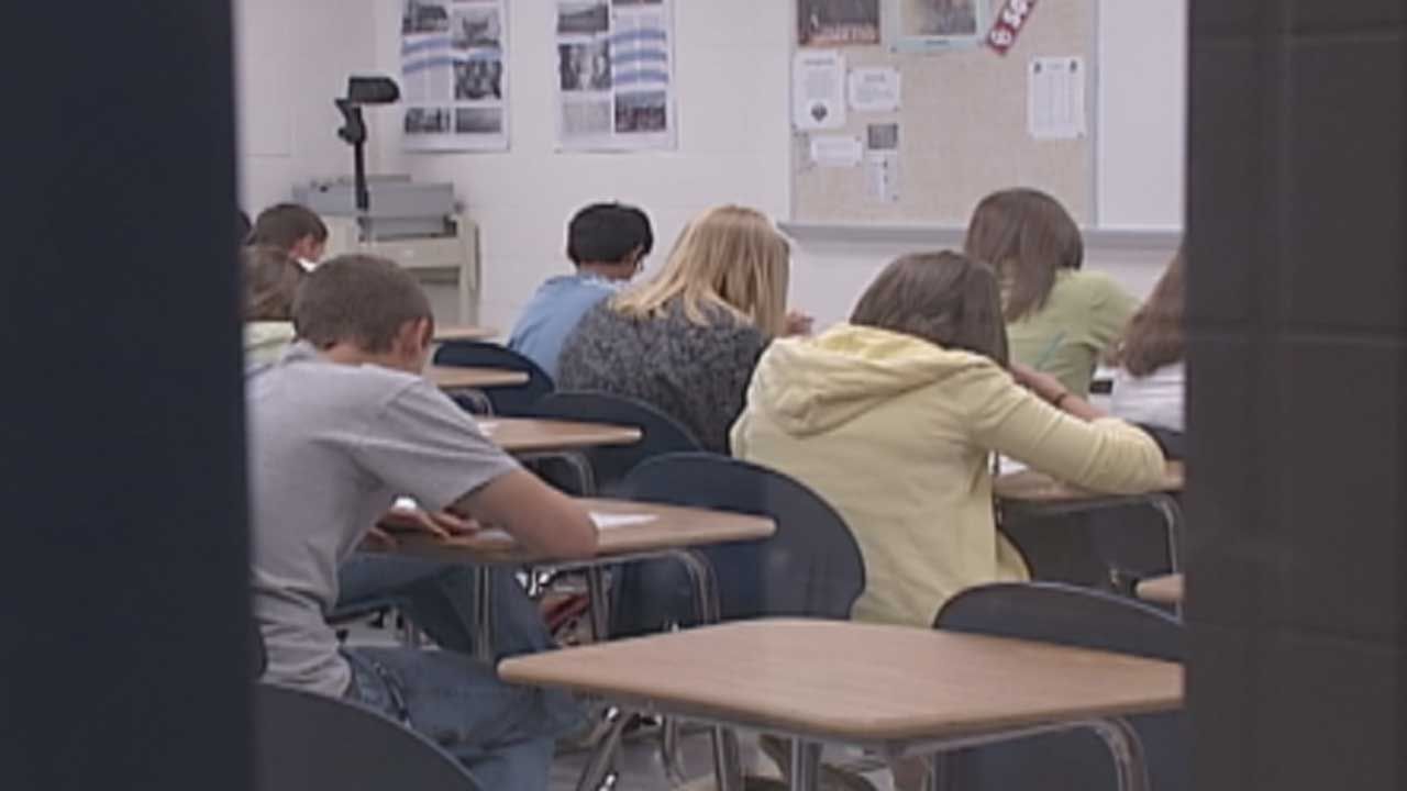 State Senator Proposes Bill To Fine Students For Breaking School Rules