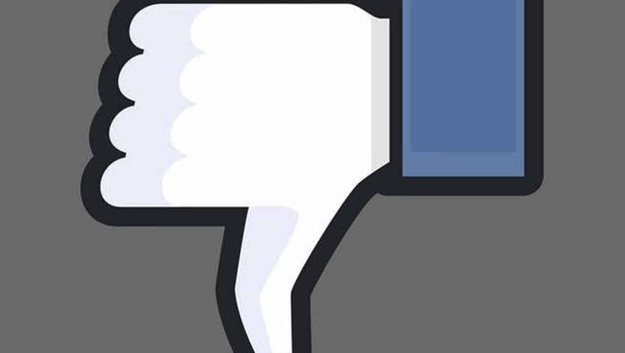 Facebook Hoax Alert: No, Mark Zuckerberg Isn't Going To Make You Rich