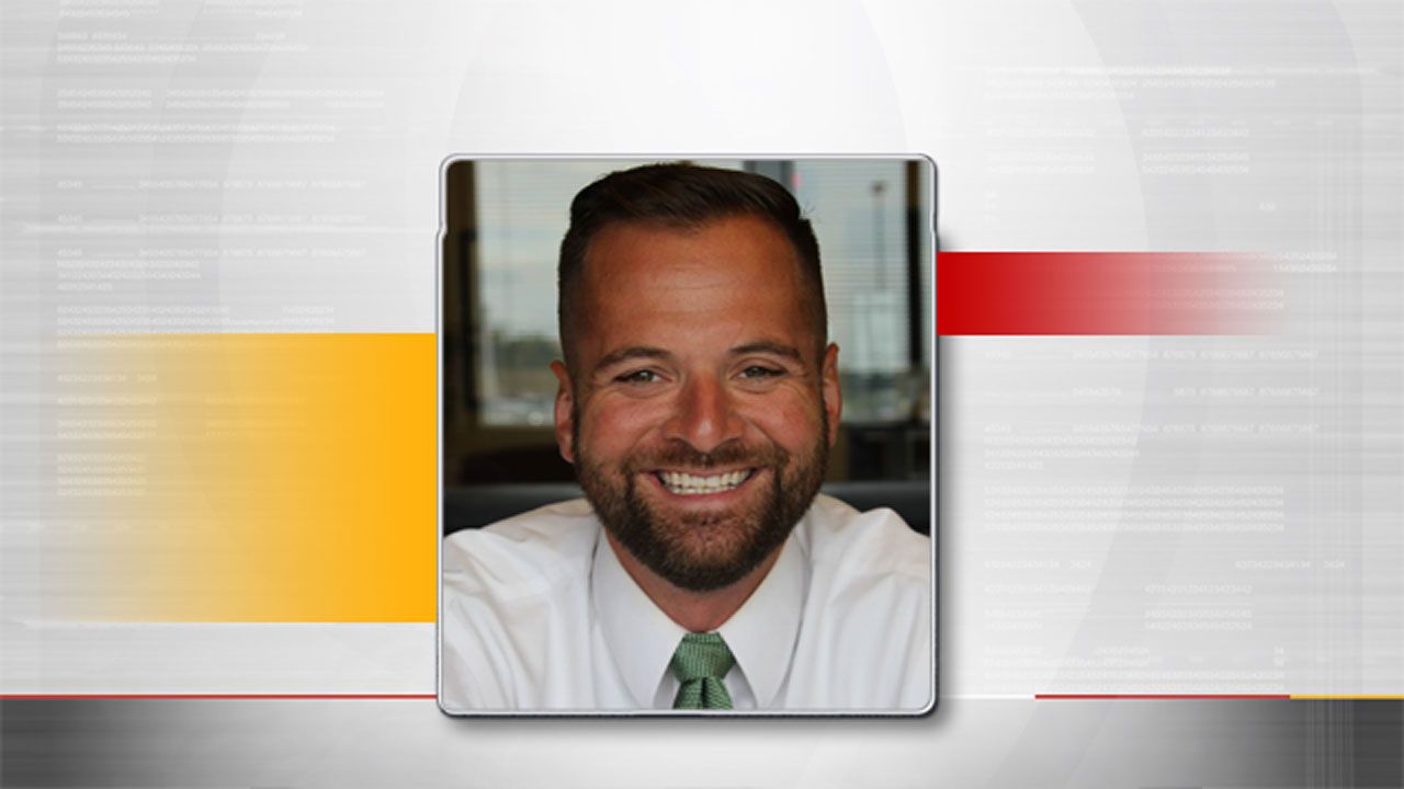 Democrat J.J. Dossett Is Sworn In As Oklahoma State Senator