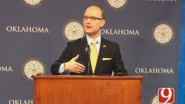 Democratic State Lawmaker: Teachers Shouldn't Expect Pay Increases